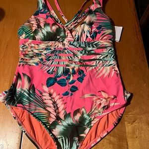 La Blanca Tropical Rain printed swimsuit size 16